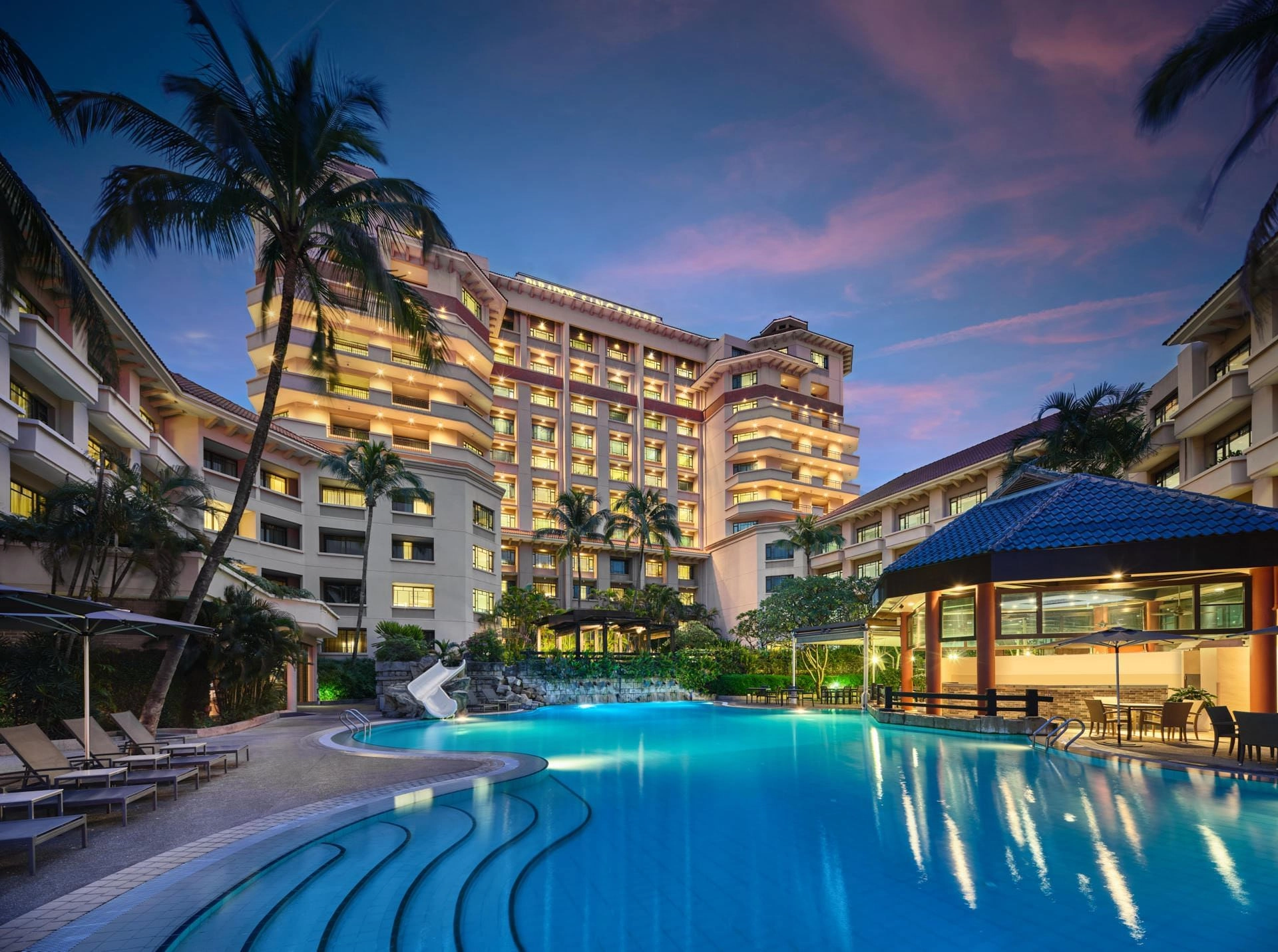 pool-night-1782193040971.webp